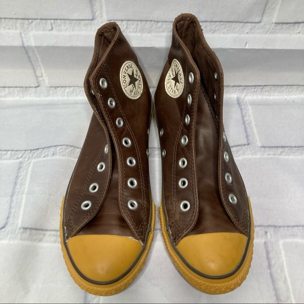 Converse Chuck Taylor All Star Leather Gum Bottom High-Top Sneakers Size 3-Youth